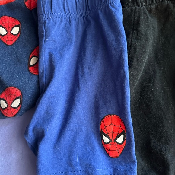 Spider-Man Lot! - Picture 3 of 12